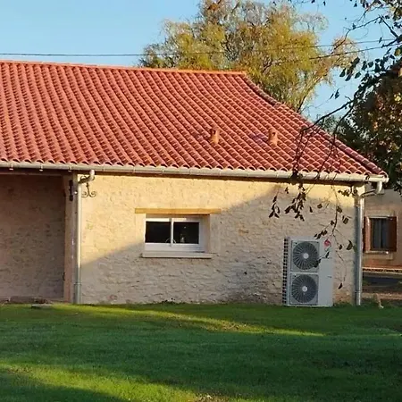 Maison Conviviale Avec Jardin A Holiday home