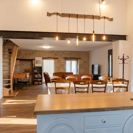 Maison Conviviale Avec Jardin A Ferienhaus Saint-Maurice-la-Clouere