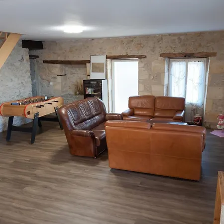 Maison Conviviale Avec Jardin A