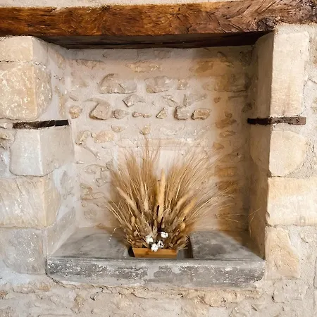 Maison Conviviale Avec Jardin A Ferienhaus