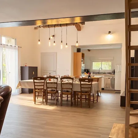 Ferienhaus Maison Conviviale Avec Jardin A