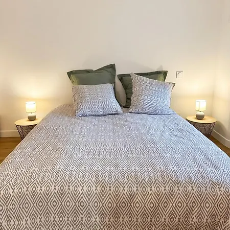 Maison Conviviale Avec Jardin A Saint-Maurice-la-Clouere