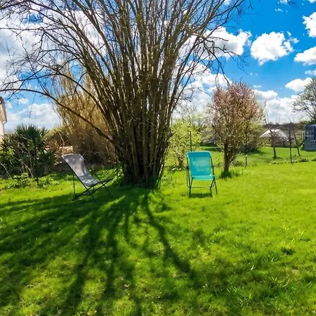 Maison Conviviale Avec Jardin A