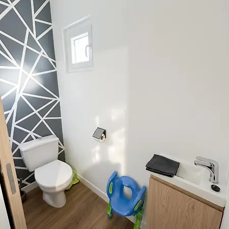 Maison Conviviale Avec Jardin A