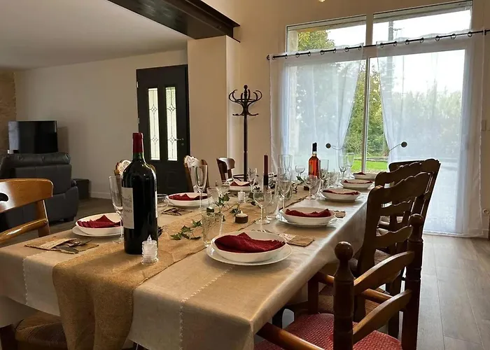 Vakantiehuis Maison Conviviale Avec Jardin A