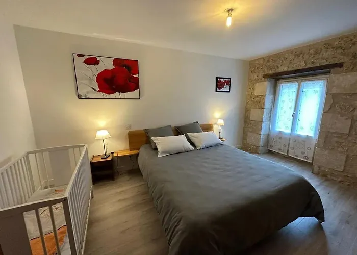 Maison Conviviale Avec Jardin A * Saint-Maurice-la-Clouere