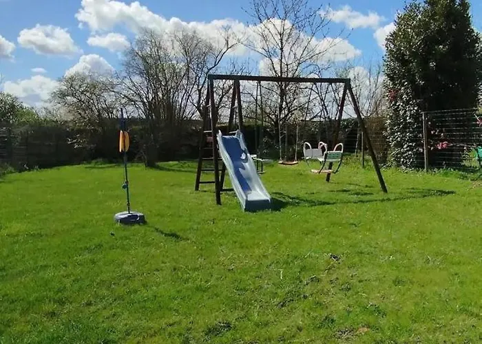 Vakantiehuis Maison Conviviale Avec Jardin A