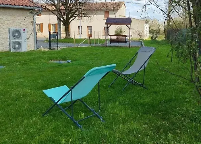 Maison Conviviale Avec Jardin A Vakantiehuis