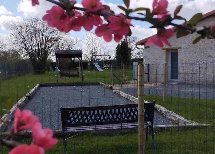 Vakantiehuis Maison Conviviale Avec Jardin A